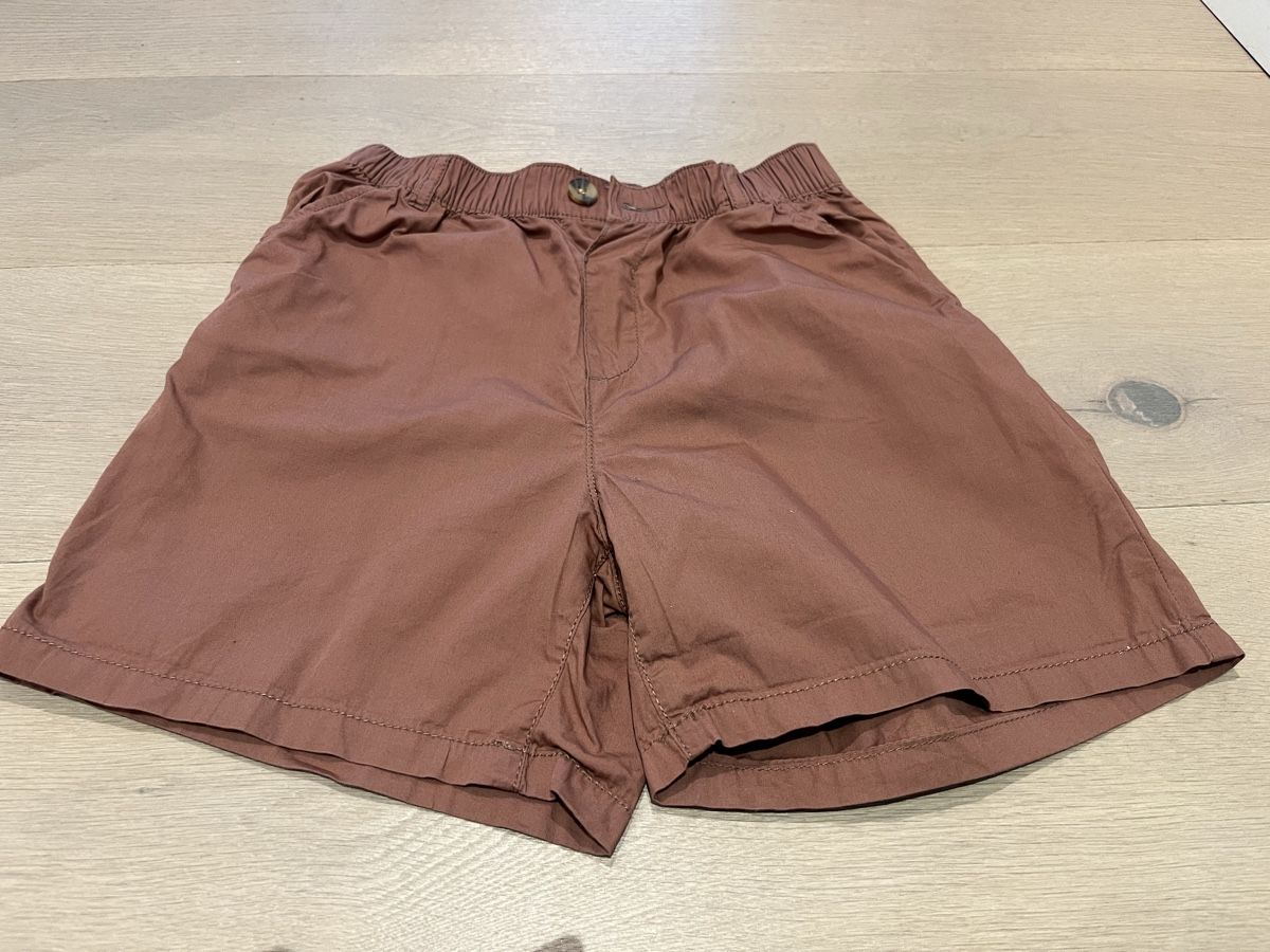 Pantaloni: H&M kurze Hose – Nuovo (secondo la descrizione) da Wallisellen venduto da Nataschab0