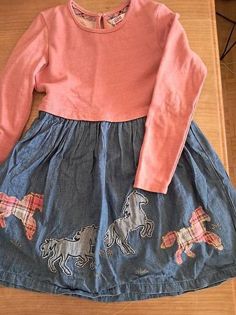 Kleid von KIDS, Gr. 134