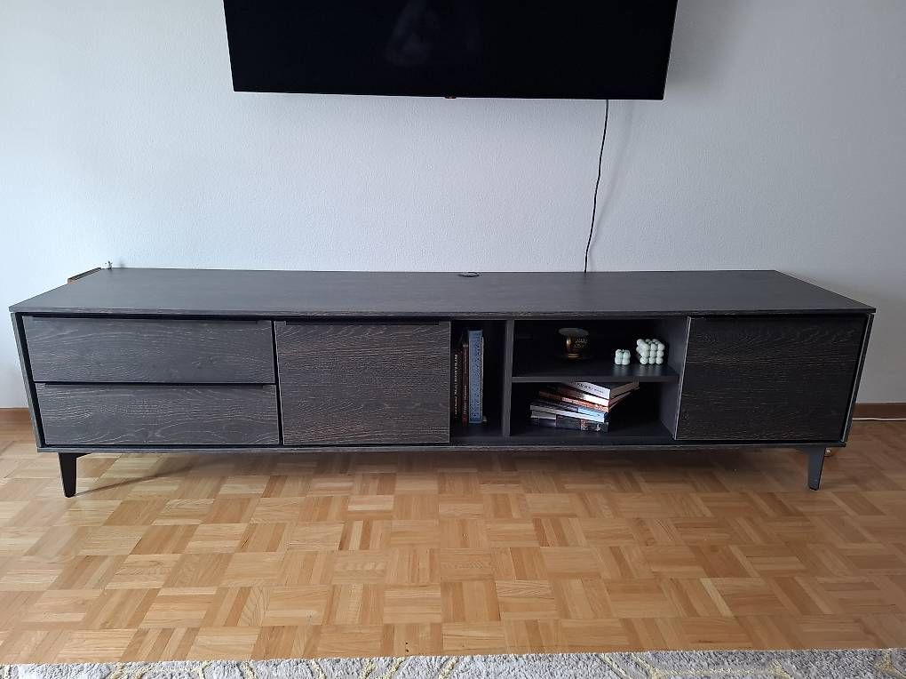 Mobili TV: Schönes Tv Element zu verkaufen – Usato da st.gallen venduto da hod_ttg8 1
