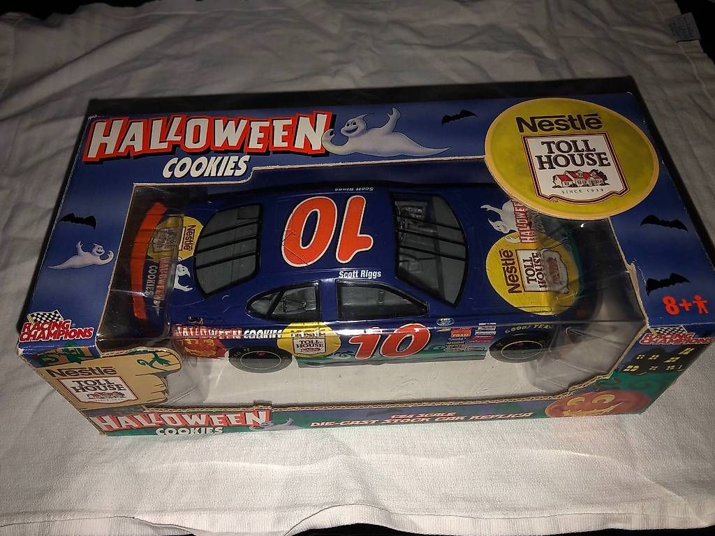 Modellini d'auto: FORD Taurus Nascar 1:24 – Usato da Champéry venduto da jaquin57 3