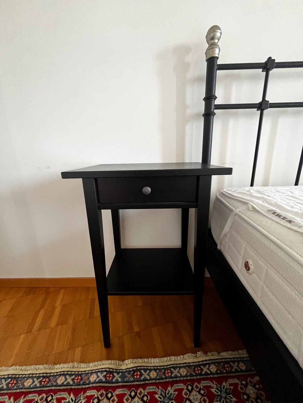 Ikea Letti: Full set: Bedframe + base + mattress + 2 night tables + lamp – Usato da Zollikon venduto da RimBen 3