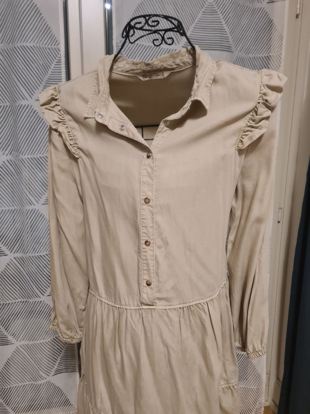 Vestiti: kleid von Sfera gr L – Nuovo (secondo la descrizione) da zürich venduto da janjaz 1