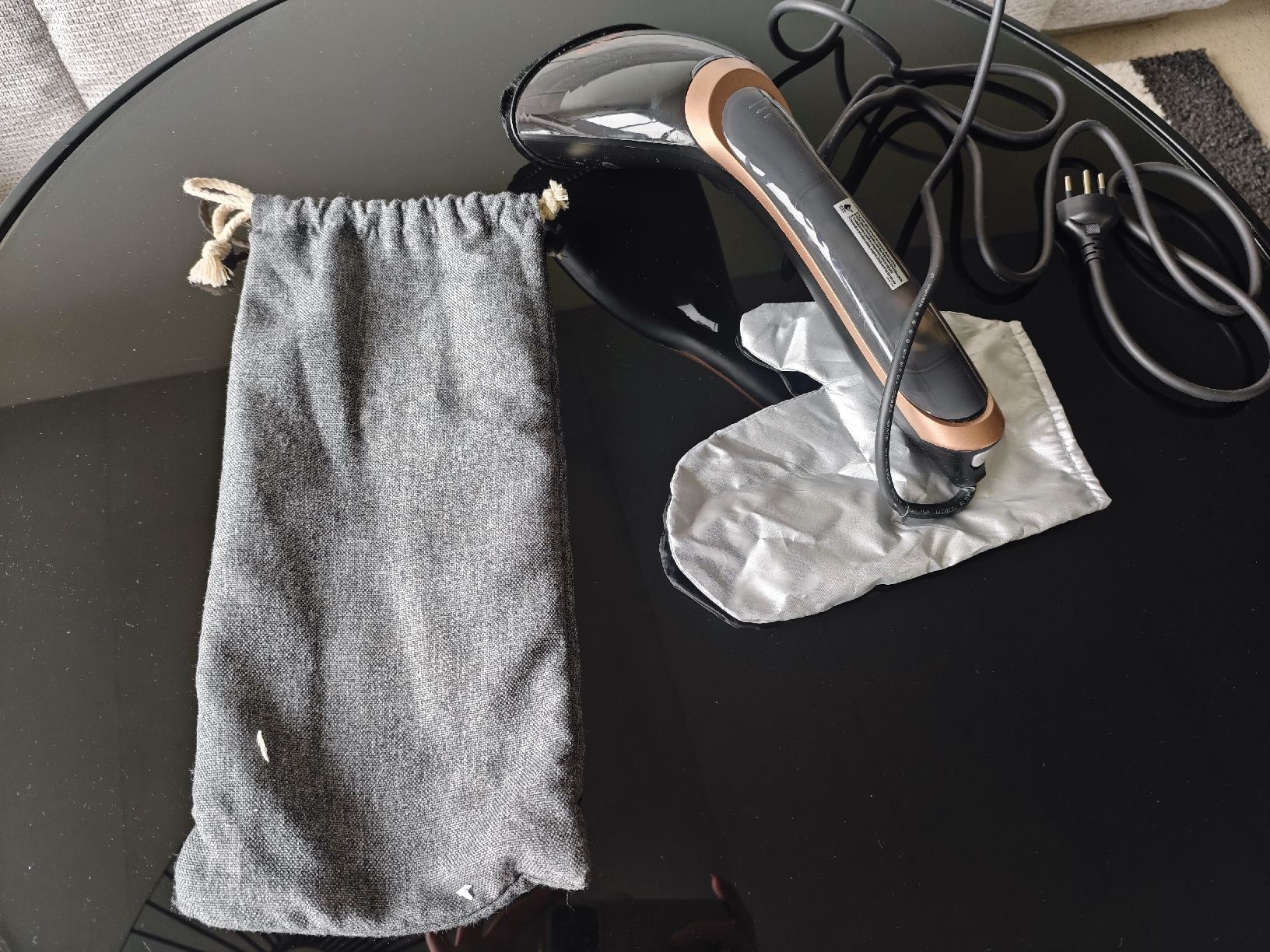 Philips Ferri da stiro: Philips Steam&Go Plus - Handheld Steamer! – Usato da Zürich venduto da alu_dzr7 5