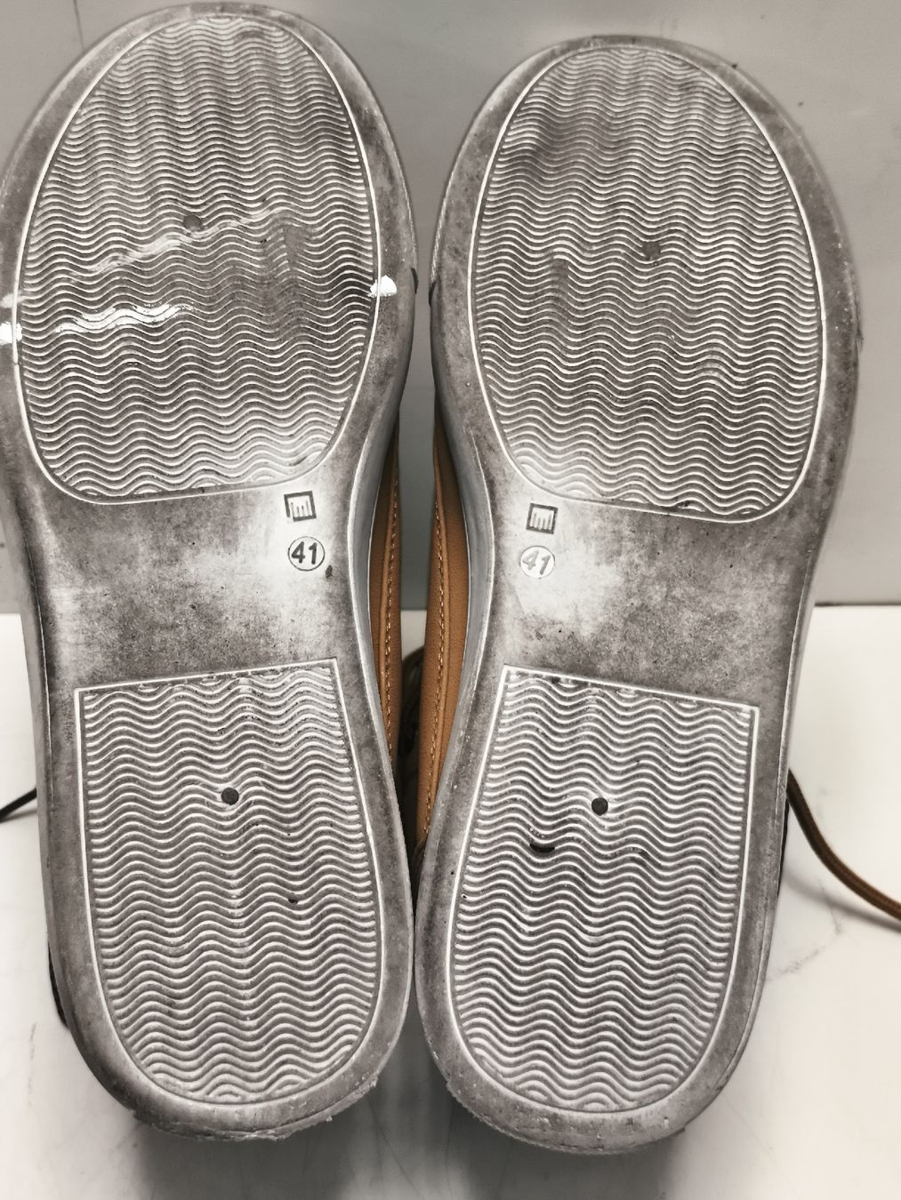 Scarpe da uomo: Topmodische Freizeit-Boots braun, Grösse 41(em77) – Usato da Künten venduto da Schnaepplihuus 5
