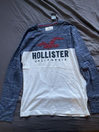 3 Hollister Langarmshirt gemischt Grösse S und M 2 Stück