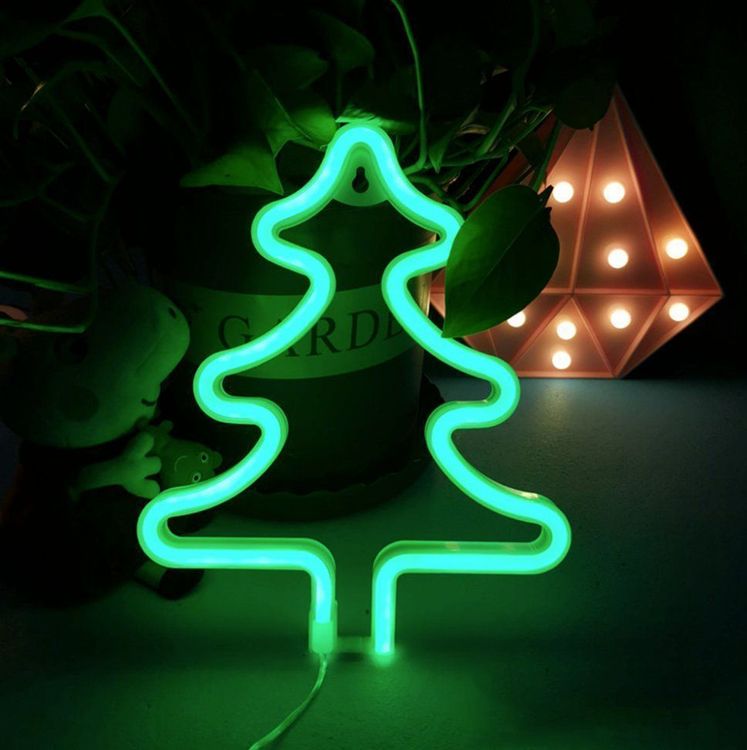 Tannenbaum Neon Leuchte Grün mit USB/AA Kaufen auf Ricardo