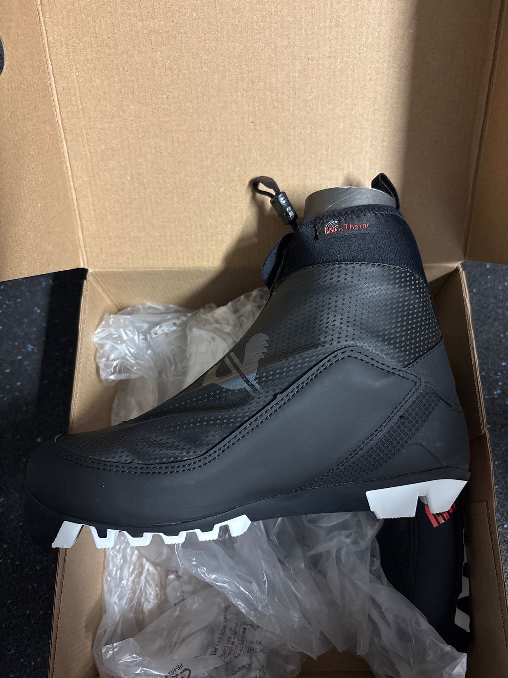 Rossignol Scarpe da uomo: Langlauf Klassisch X8 Rossignol Gr. 40 – Nuovo e nell'imballaggio originale da Egnach venduto da Rechi8 1