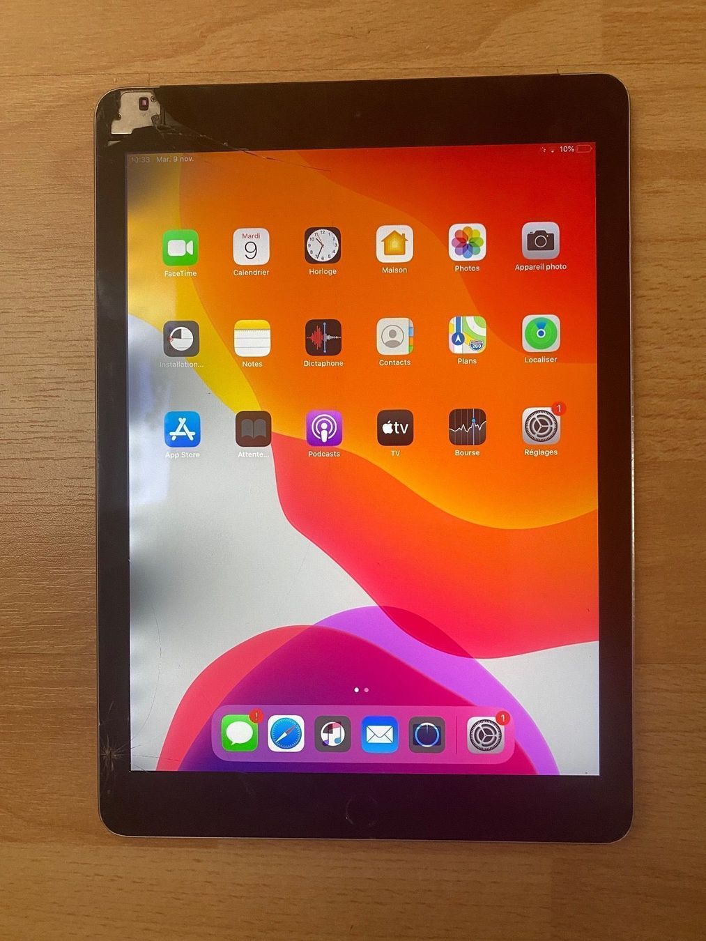 Apple Tablet PC: iPad Air 2 (2014), Wi-Fi + Celular – Usato da Marly venduto da may_j75b
