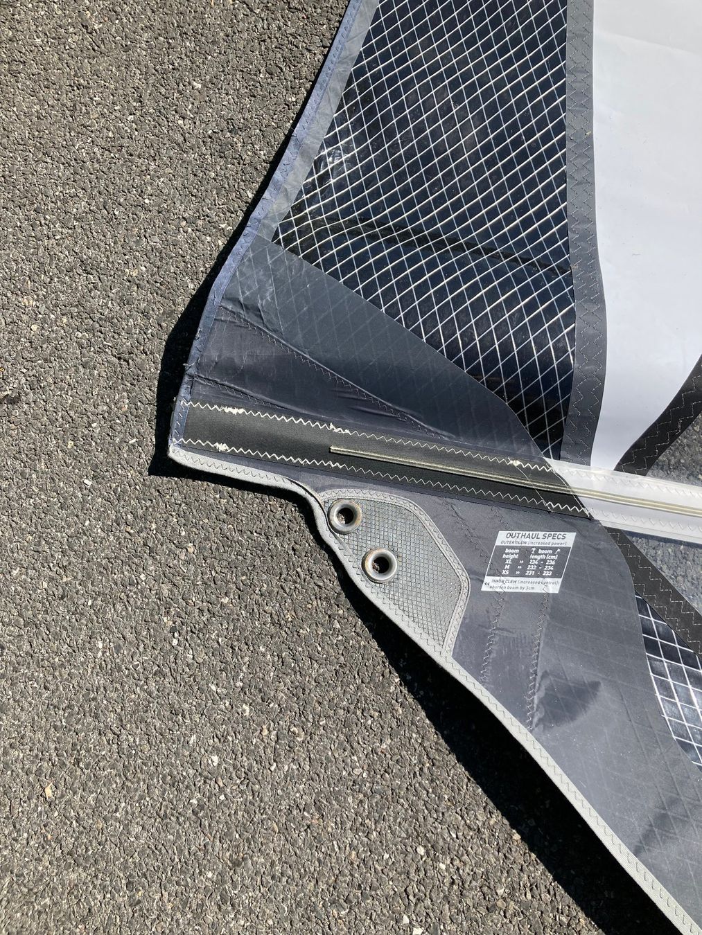 North Sails Surf: North Sails WARP 9.0 + RAM 8.6 + Mast – Usato da Grand Lancy venduto da Musigny25 5