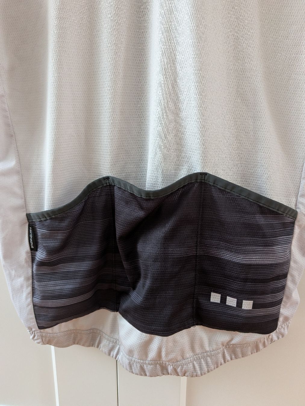 Northwave Canottiere & Pantaloni: Northwave Kurzarm Velojerseys Gr. M – Usato da Glattbrugg venduto da domiculix 3