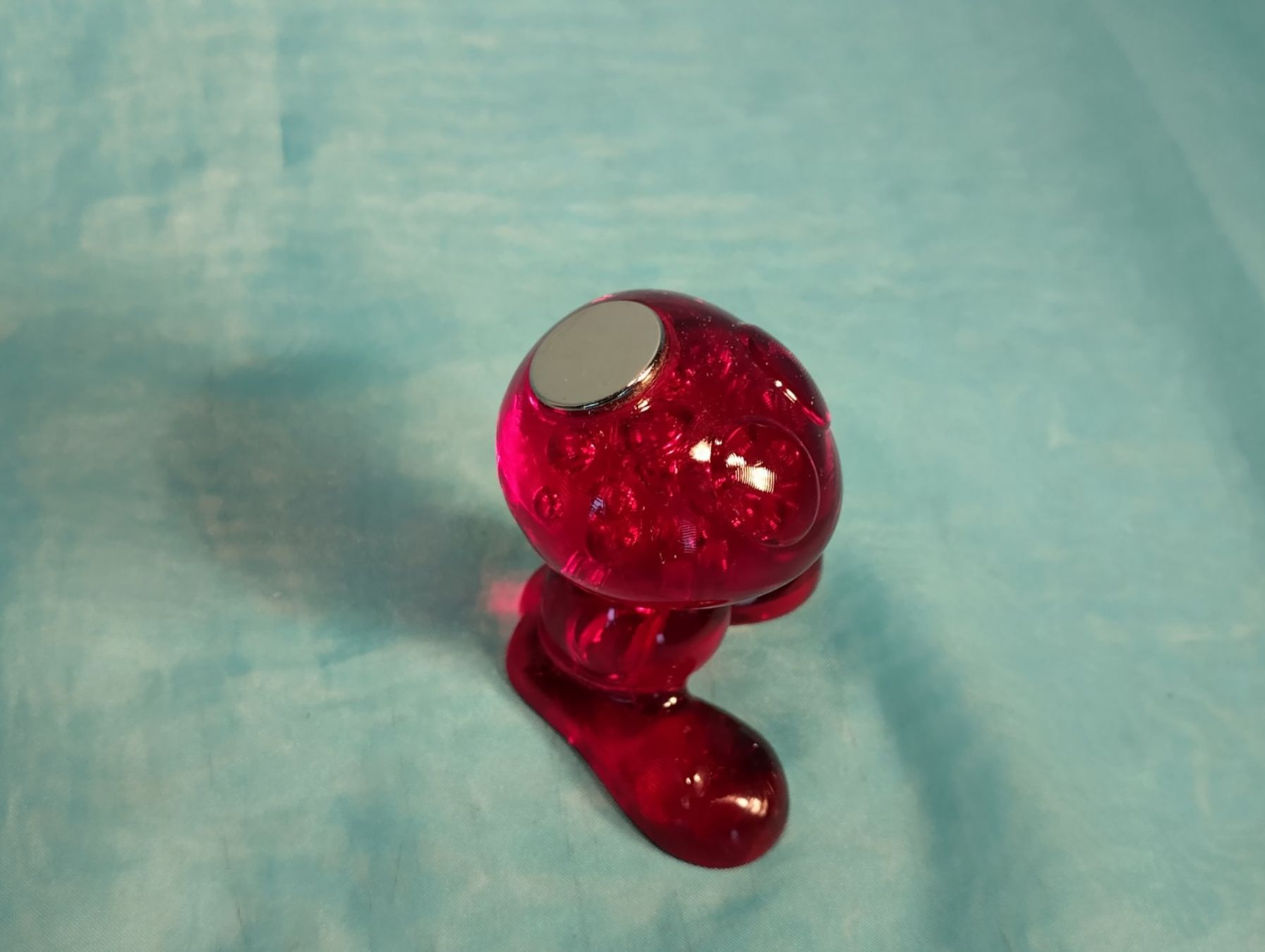 Supporti a parete: Koziol Büroklammern-Halter rot "Curly" – Usato da Bellach venduto da JingleCherry 3
