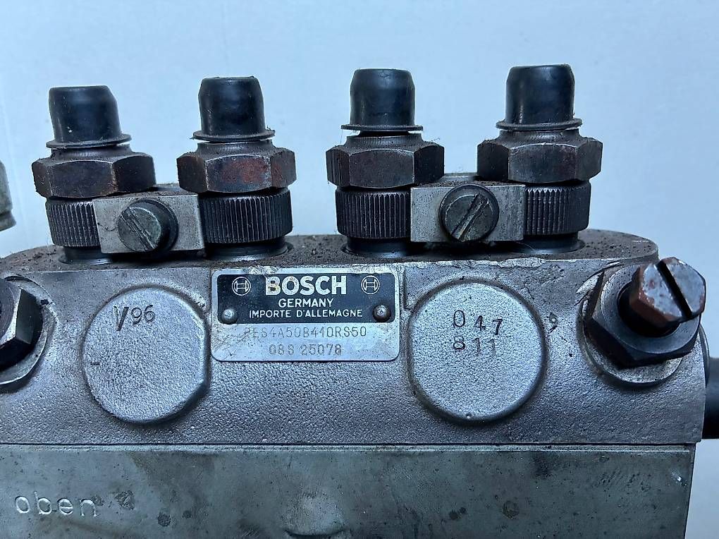 Trattori: Bosch Einspritzpumpe  / EP/M 60A 102d – Usato da Andeer venduto da kukcar61 1