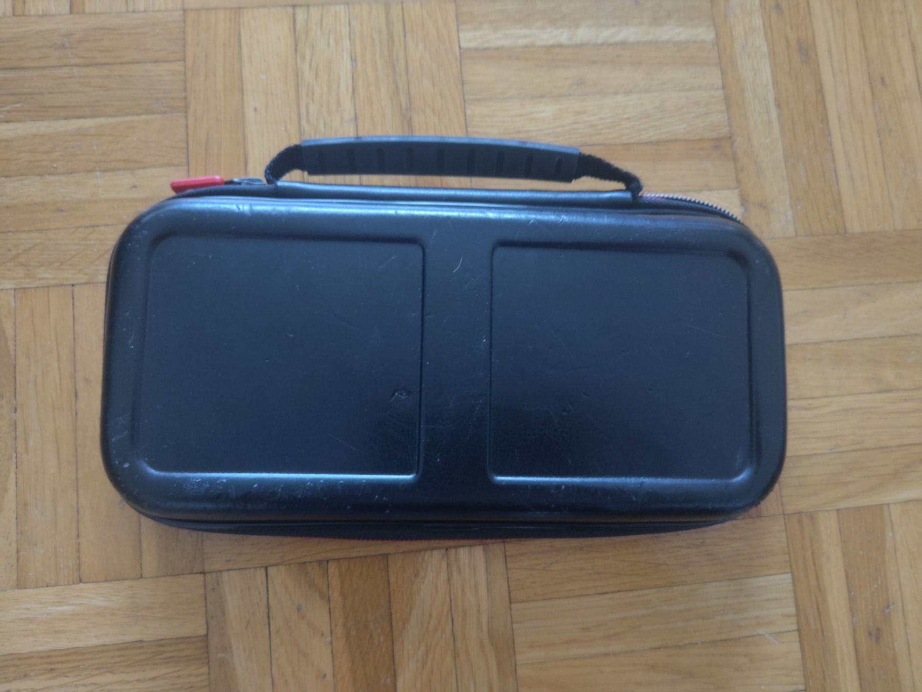 Nintendo Schutzhüllen: Nintendo Switch Schutzhülle, Transportcase, Cover – Gebraucht aus Wohlen AG von gnabbr 2