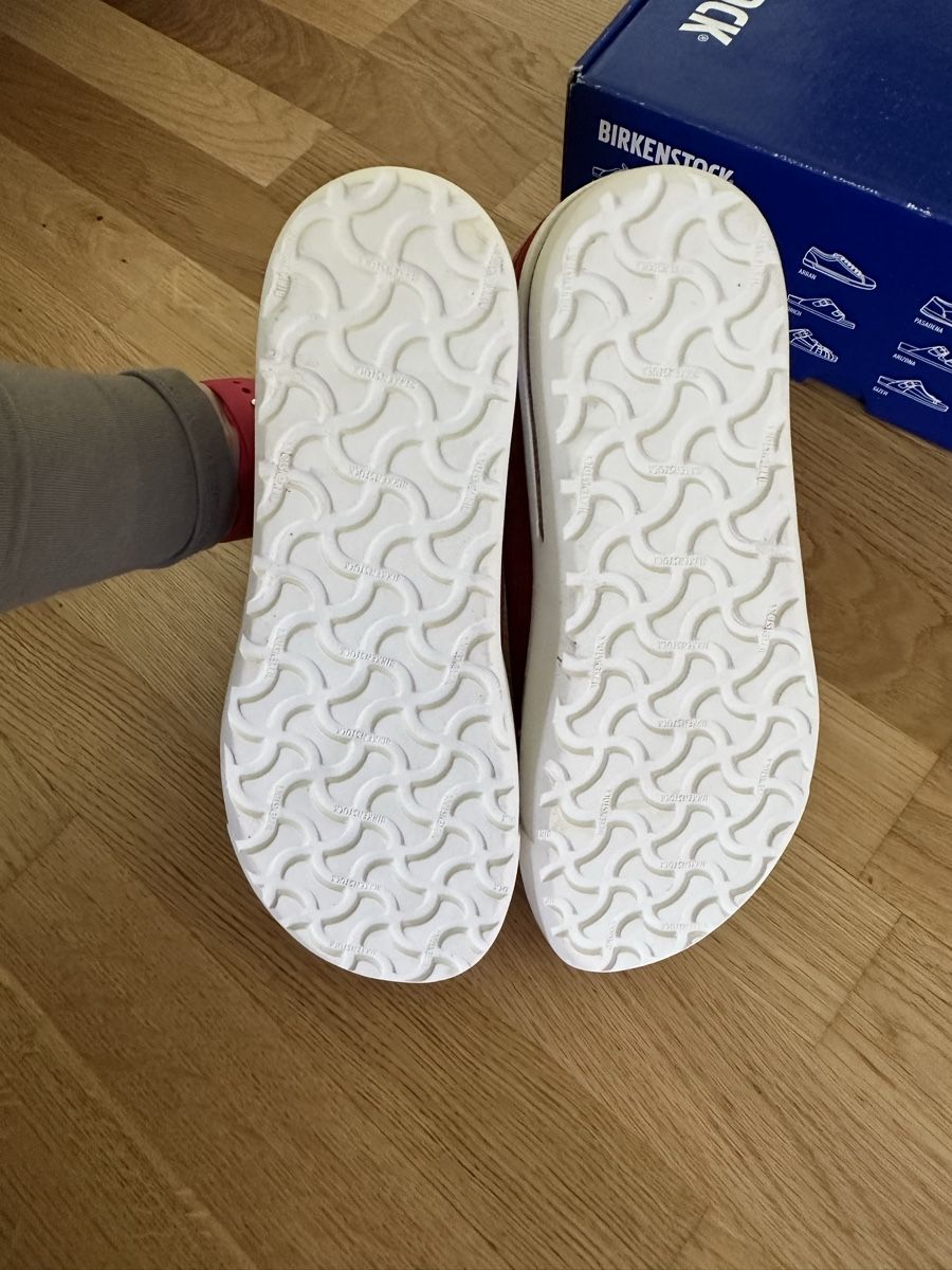 Birkenstock Damenschuhe: Birkenstock Sneakers Rot – Neu und originalverpackt aus Bad Ragaz von AKahlon 2