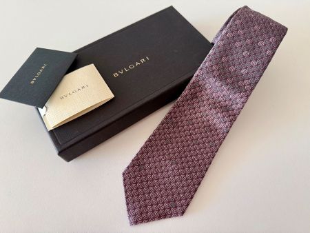 Cravate BULGARI 100% soie, neuve, avec box et papiers