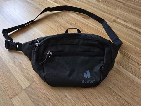 Deuter Gürteltasche, neu, Schwarz