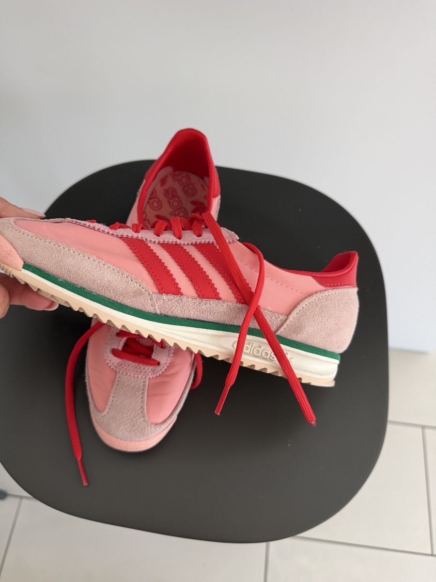 Adidas Chaussures femmes: Adidas Sneakers  – D'occasion à Neerach par the_modern_mini 2