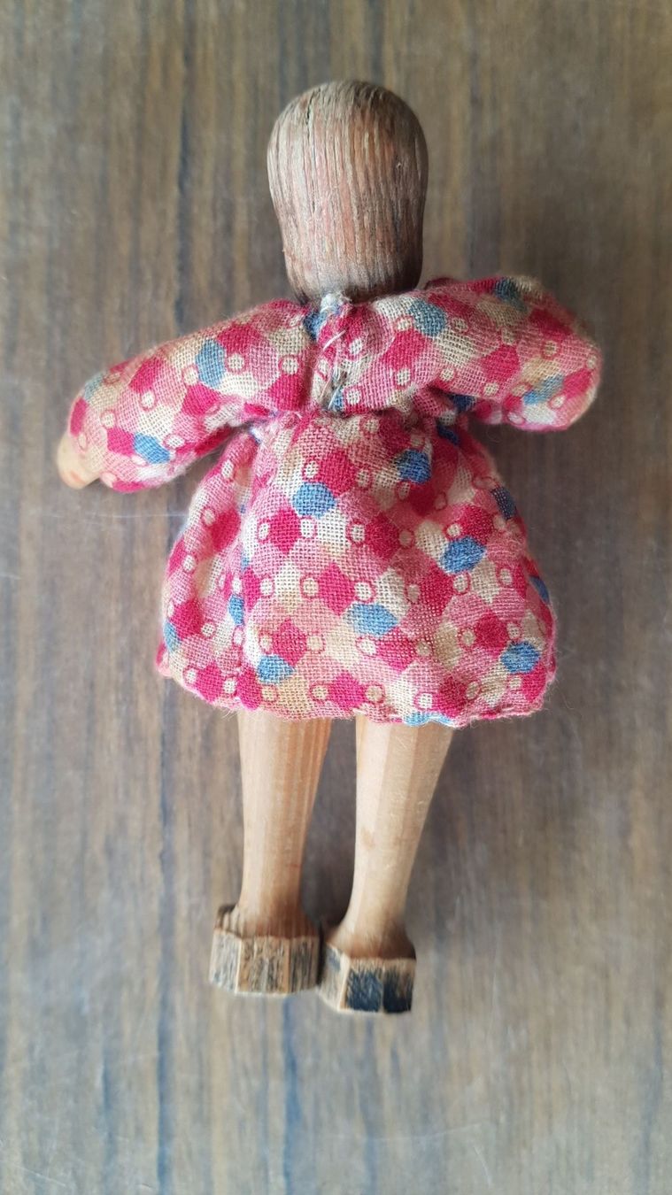 Bambole: Puppe Püppchen Holz – Usato da Mörschwil venduto da lindaswunderkiste 1