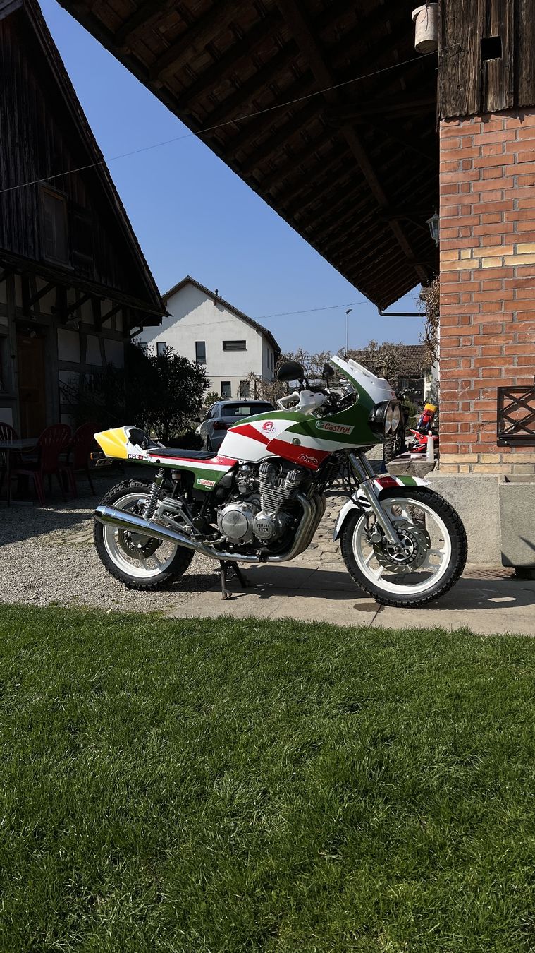 Yamaha Touring: Yamaha xj900 custom Umbau – Defekt aus Neukirch-Egnach von Sachsmaen 1