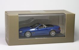 Minichamps Mercedes Benz SL Klasse