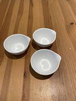 3 kleine Schälchen aus weissem Porzellan
