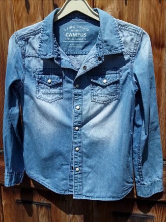 Tolles Jeanshemd für Jungs in Gr. 128/134