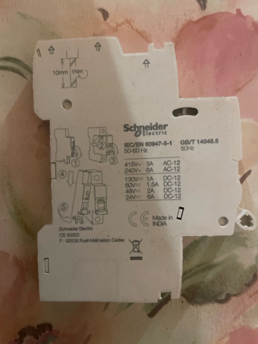 Schneider Alimentazione elettrica: Disjoncteur Schneider Electric IOF occasion  – Usato da Gillarens venduto da PandaGore 1