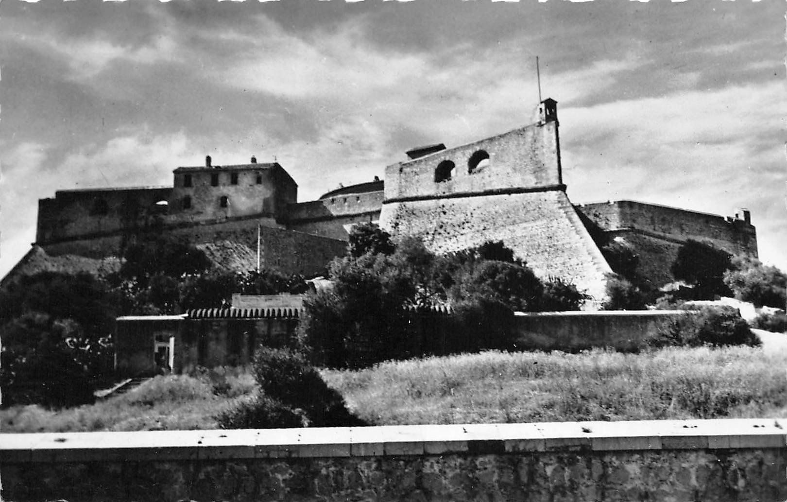 Ansichtskarten: 4x Antibes, La Cote d'Azur – Gebraucht aus Ottikon b.Kemptth. von Neptun1974 4