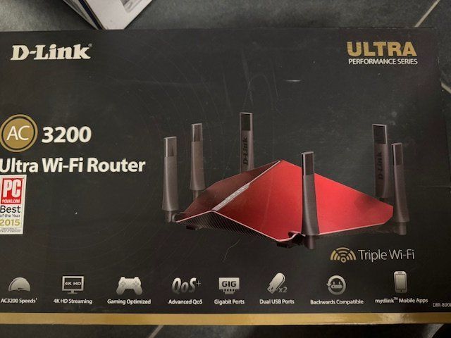 Modem & Router: Routeur D-Link AC3200 Ultra Wi-Fi – Usato da Leytron venduto da sva_9gp5