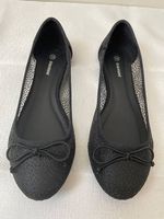 schwarze Ballerinas mit Netzstoff Gr. 38