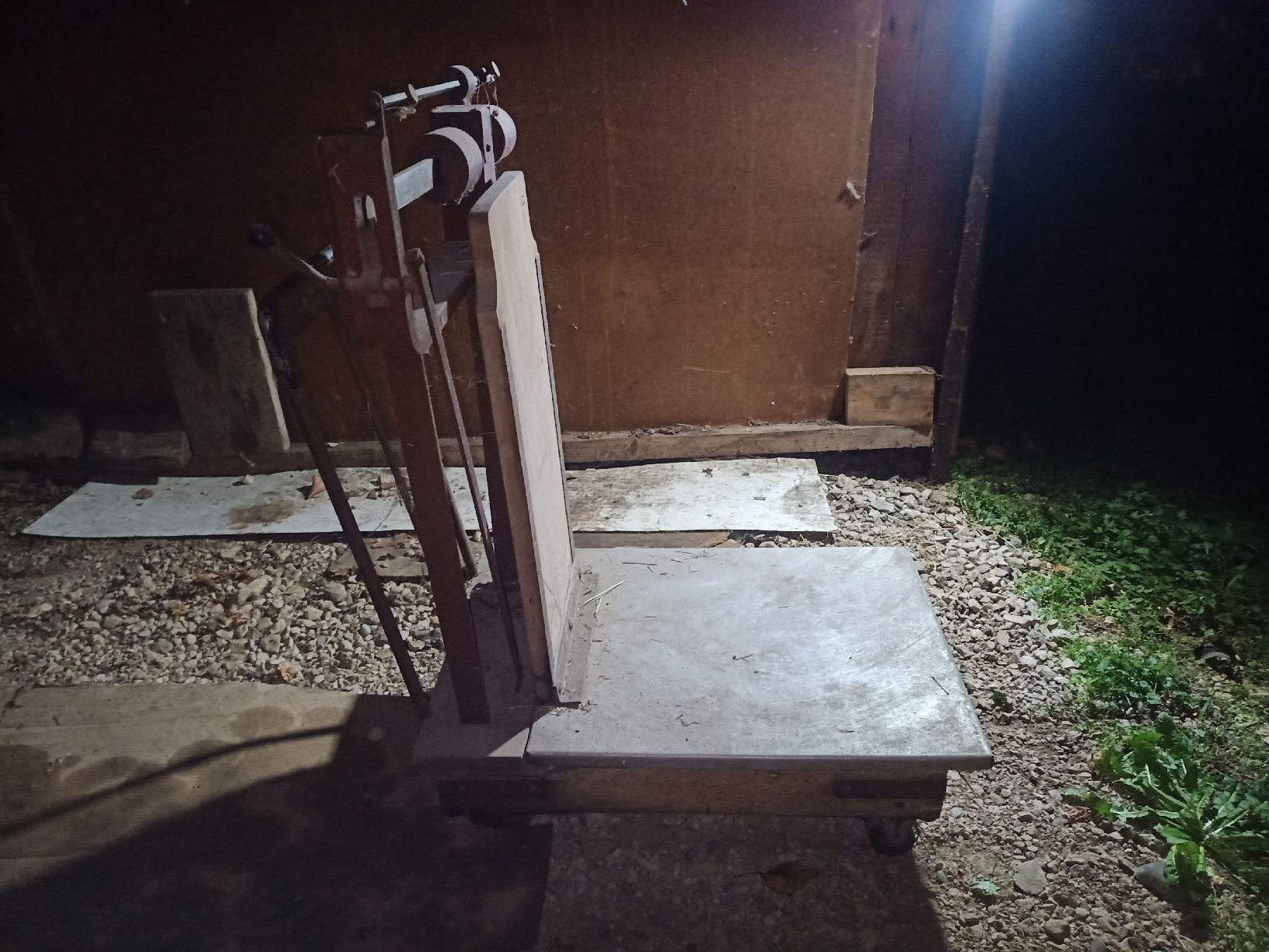 Waagen und Gewichte: Dezimalwaage 160 kg – Gebraucht aus Auenstein von Valmet6550