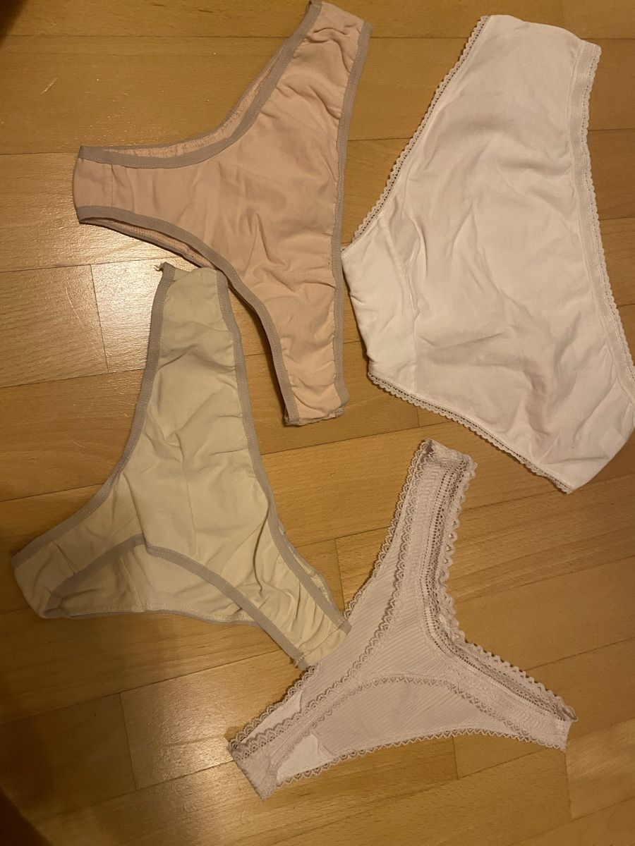 Altra biancheria intima: Damen Slips 4er Set diverse Farben  – Usato da Merlischachen venduto da aly_9ncj 1