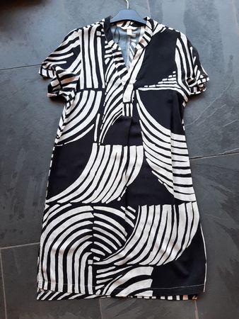 Tunika - Kleid schwarz-weiss Muster Grösse XS - guter Zustan