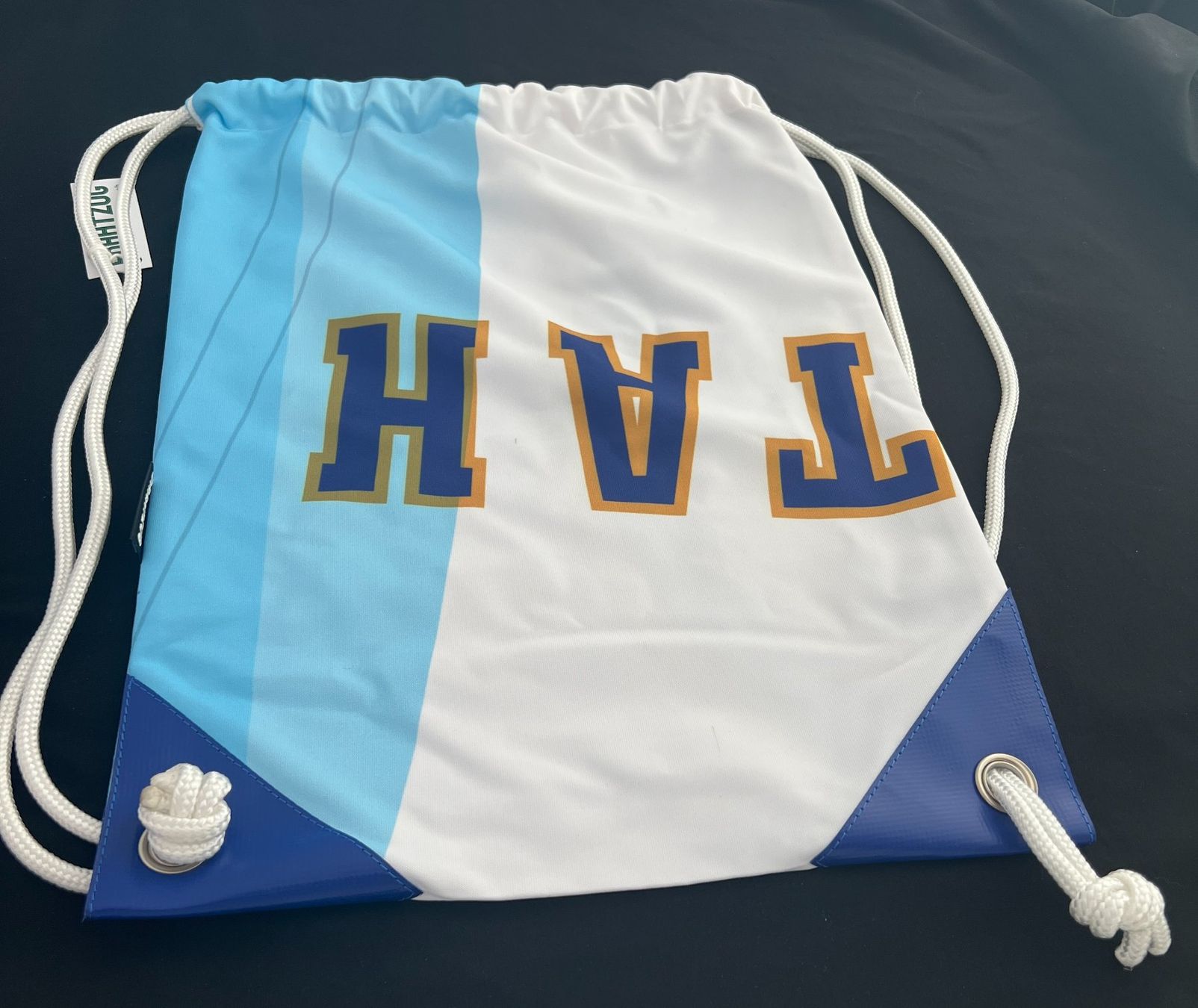 Zaini: Turnbeutel / Rucksack, neu, tolles Design! – Nuovo e nell'imballaggio originale da Zürich venduto da Drahtzug
