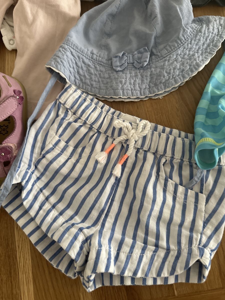 Lotti & Set di vestiti: Sommer Set Mädchen Gr. 68: Shirts, Shorts, Badehose! – Usato da Bern venduto da Tami0110 2
