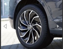 Orig. 18 Zoll Alufelgen Michelin VW Golf 8 Ventura Top Ang.