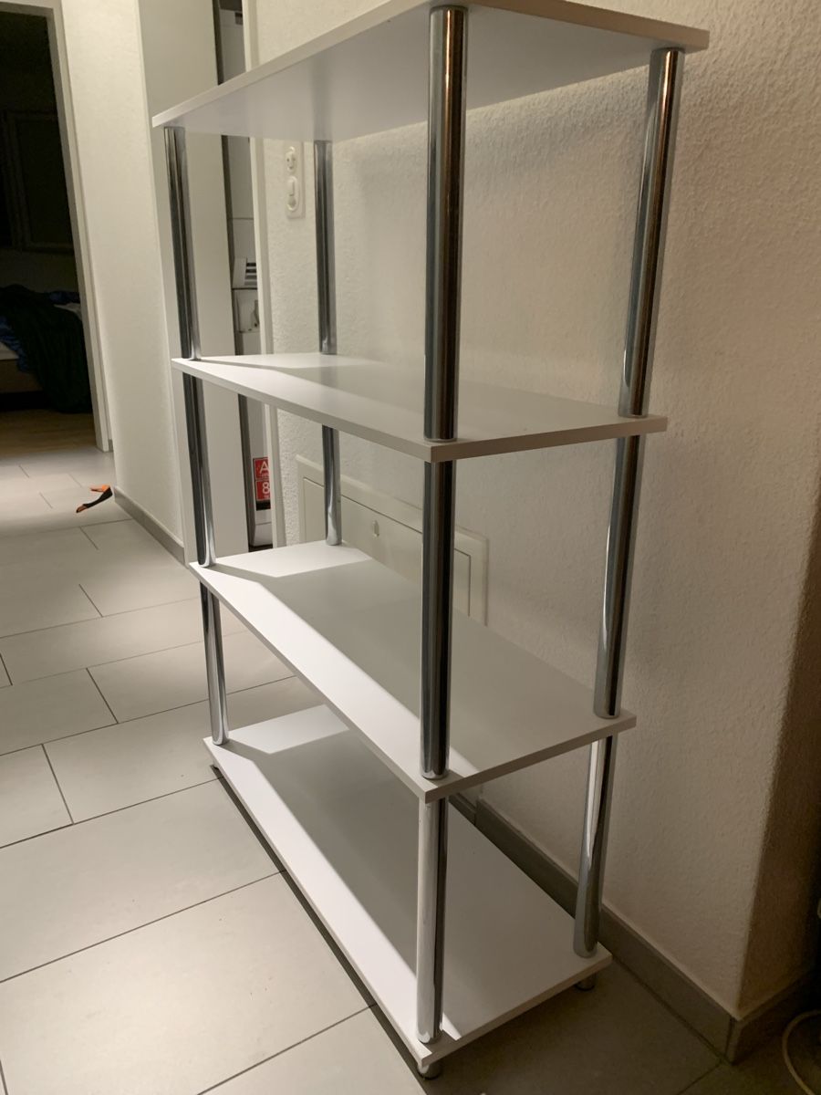 Scaffali: Lipo Tim Bücherschrank – Usato da Zürich venduto da NickTulip