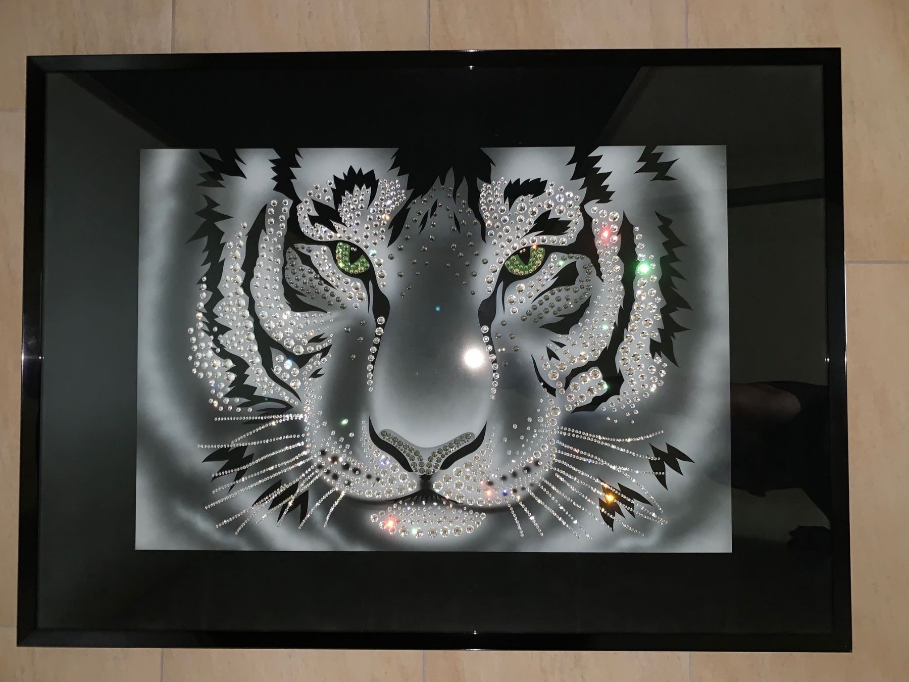 Swarovski Tutte le decorazioni: Tableau avec cristaux de Swarovski "Tigre" – Nuovo (secondo la descrizione) da St-Gingolph venduto da GoldenKeys