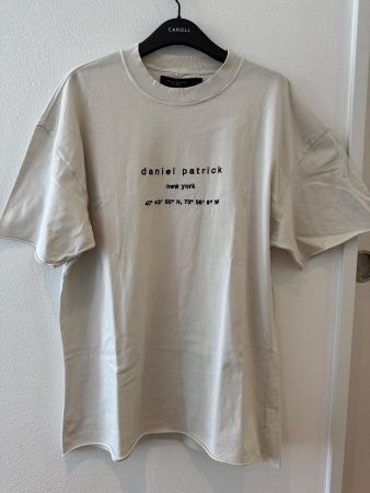 Daniel Patrick T-Shirt, Gr. S (oversized), Weiss