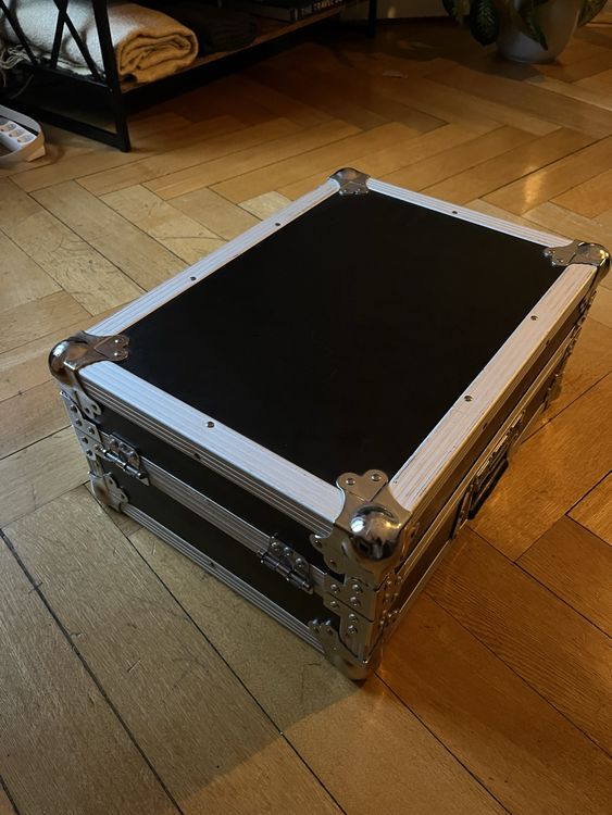 1x Reloop Mixer RMX40DSP incl. Flightcase Kaufen auf Ricardo