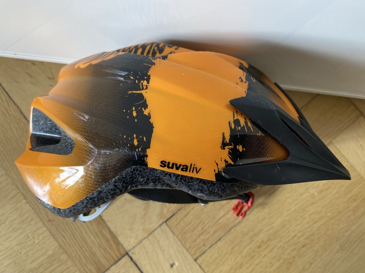 Helme: SuvaLiv Velohelm, M82 Crackerjack, Orange/Schwarz! – Gebraucht aus Zürich von snaut