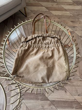 Sac Prada d’occasion bonne état