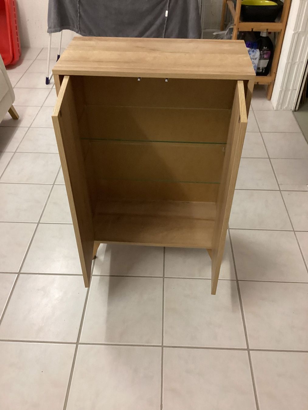 Cassettiere: Kleiner Schrank / Kommode in heller Holzoptik – Usato da Rümlang venduto da studigem 2