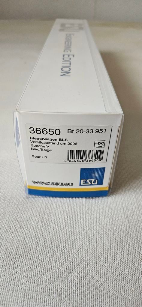 Esu Modellini di ferrovie: ESU 36650 BLS Steuerwagen – Nuovo e nell'imballaggio originale da Othmarsingen venduto da Folken 1