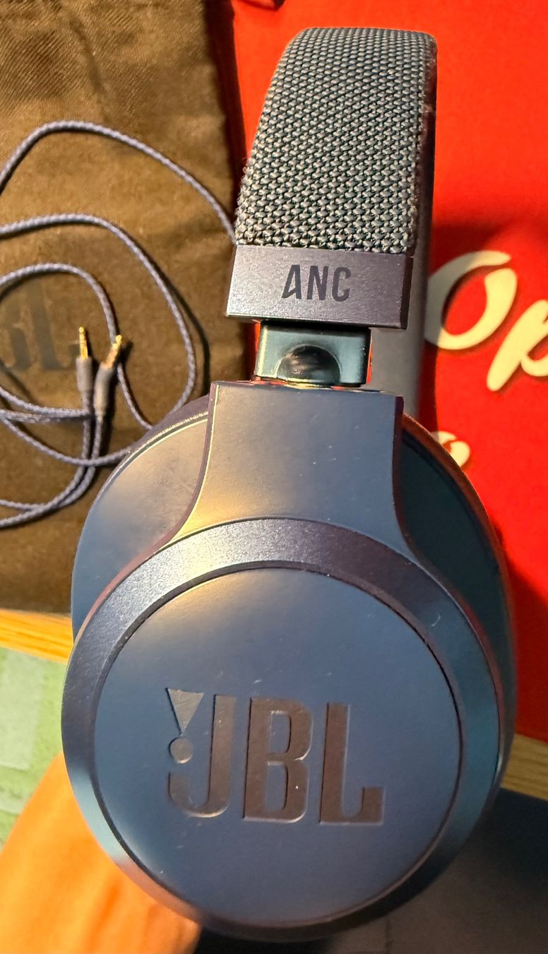 JBL Cuffie: JBL Kopfhörer, Live 660NC - Mit Active Noise Cancellation – Usato da Binningen venduto da Bloppmon_912 7