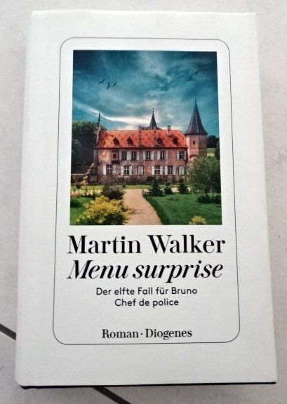 Livres: Martin Walker Menu surprise Roman Diogenes – D'occasion à Wetzikon ZH par strubeli024