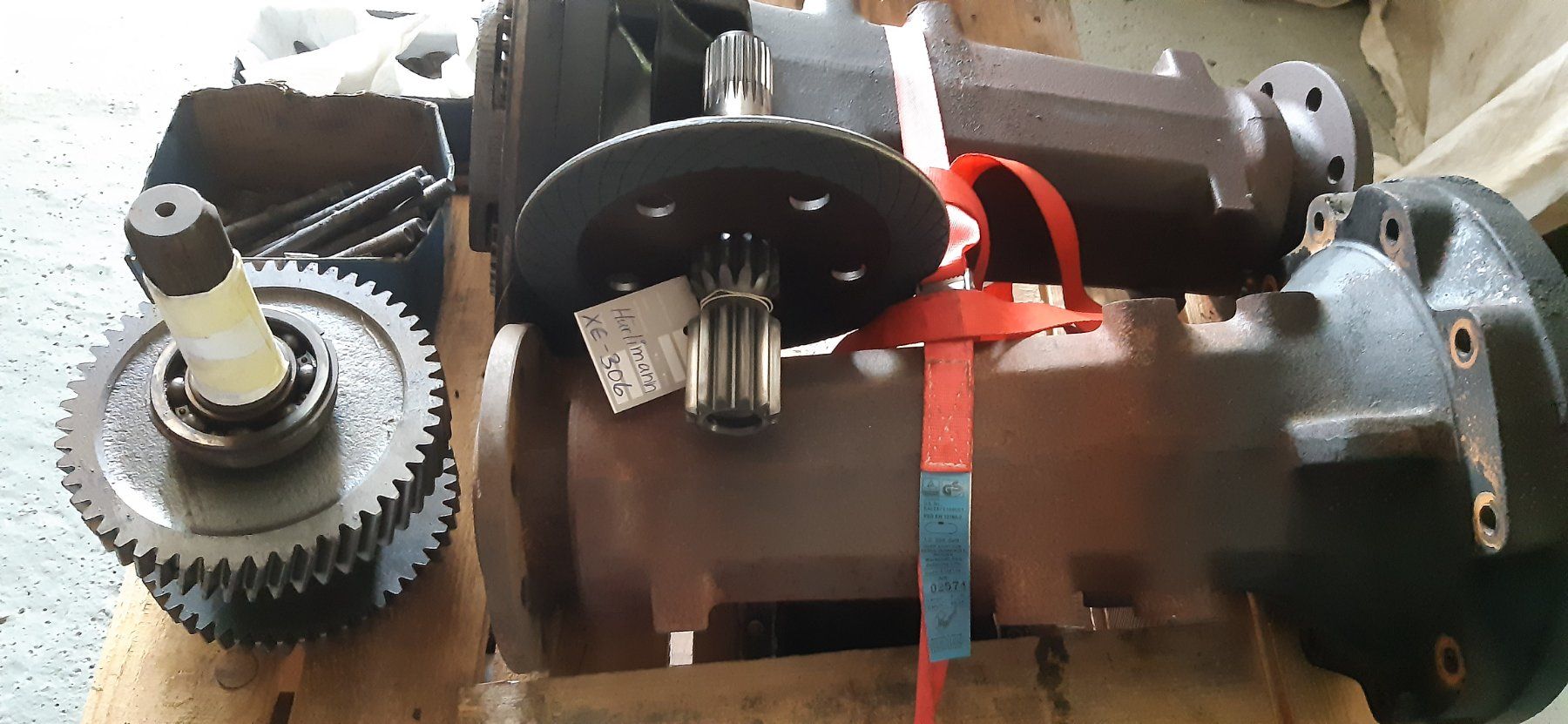 Accessori per altri veicoli: Hinterachse zu Hürlimann XE-306 – Usato da Muolen venduto da Profi010 3