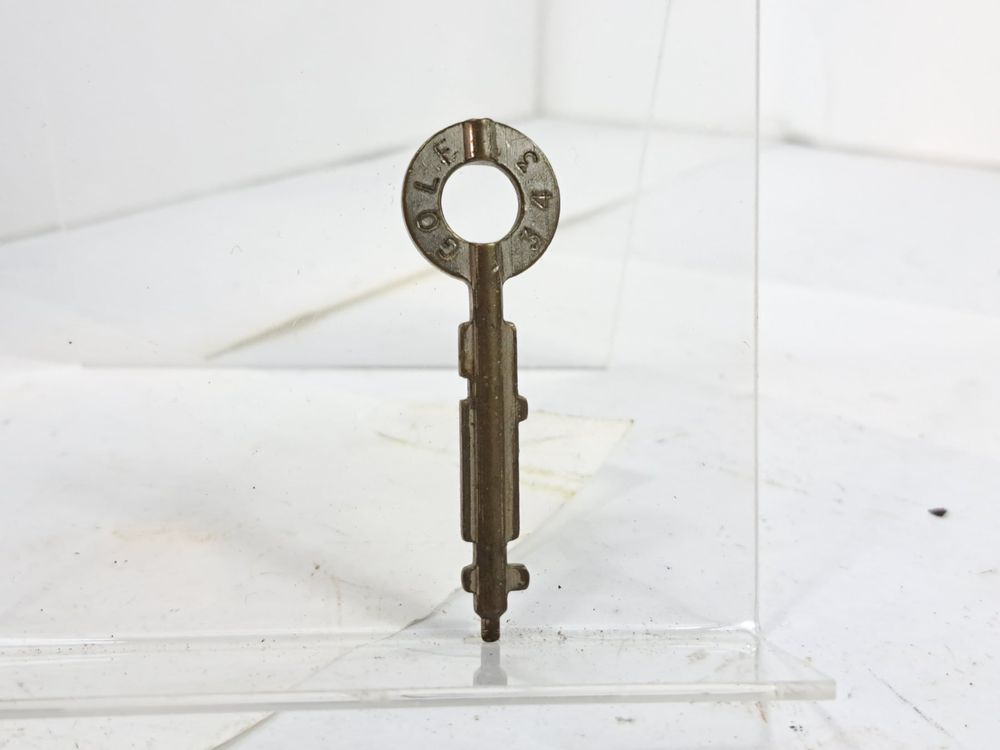 1 antiker Fahrrad / Velo Schlüssel GOLF Nr. 343 (LOT84#MBS3)