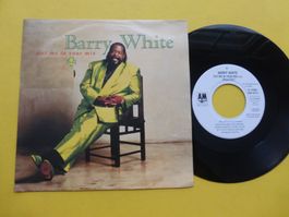 Barry White – Put Me In Your Mix