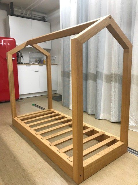 Betten: Montessori Bett mit Matratze – Gebraucht aus Riehen von Indiastrella 2